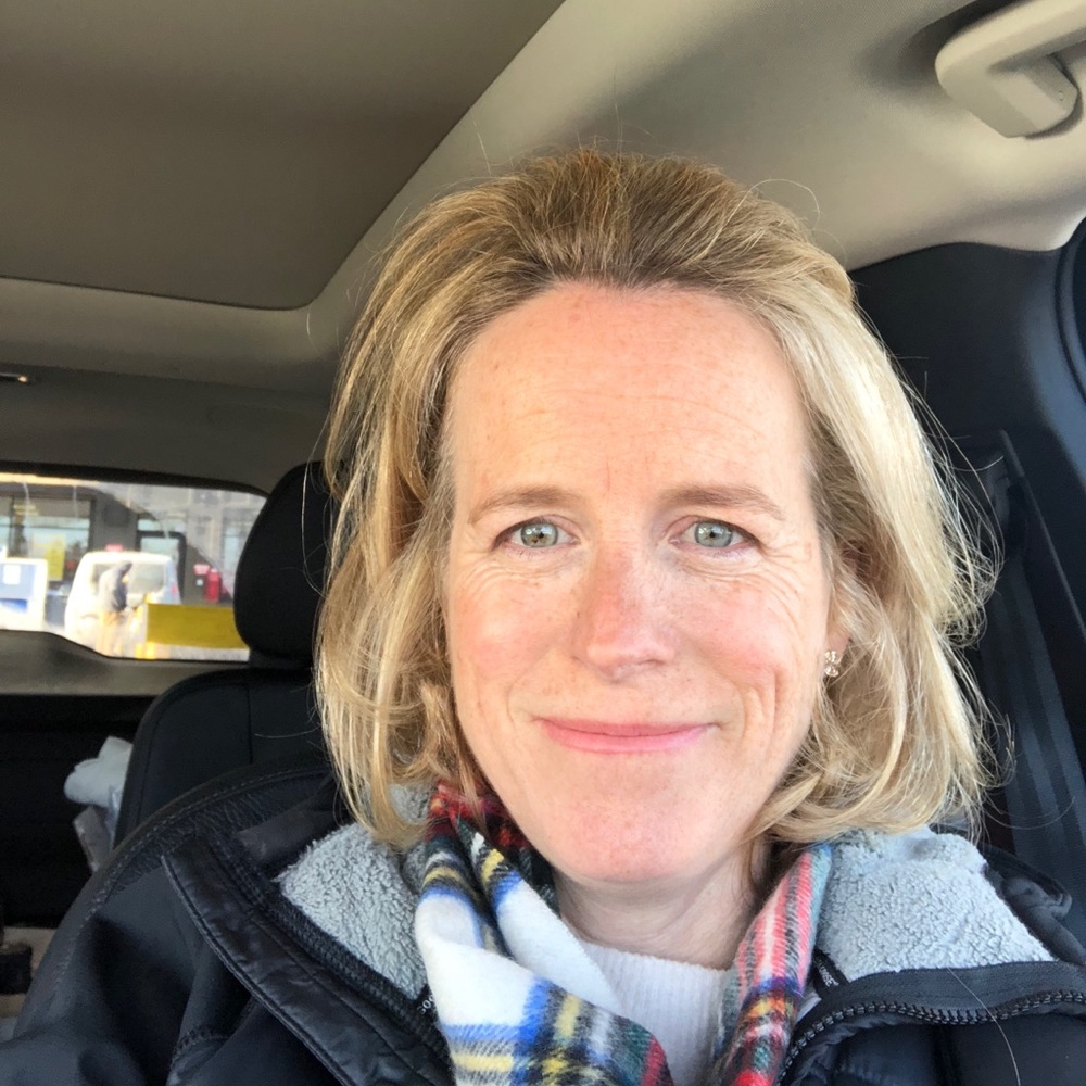 Meet your Posher, Elizabeth